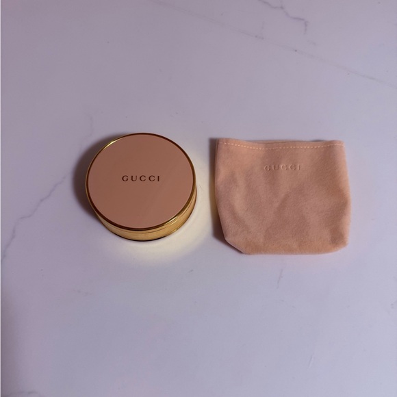 Gucci Matte Powder - Picture 2 of 7